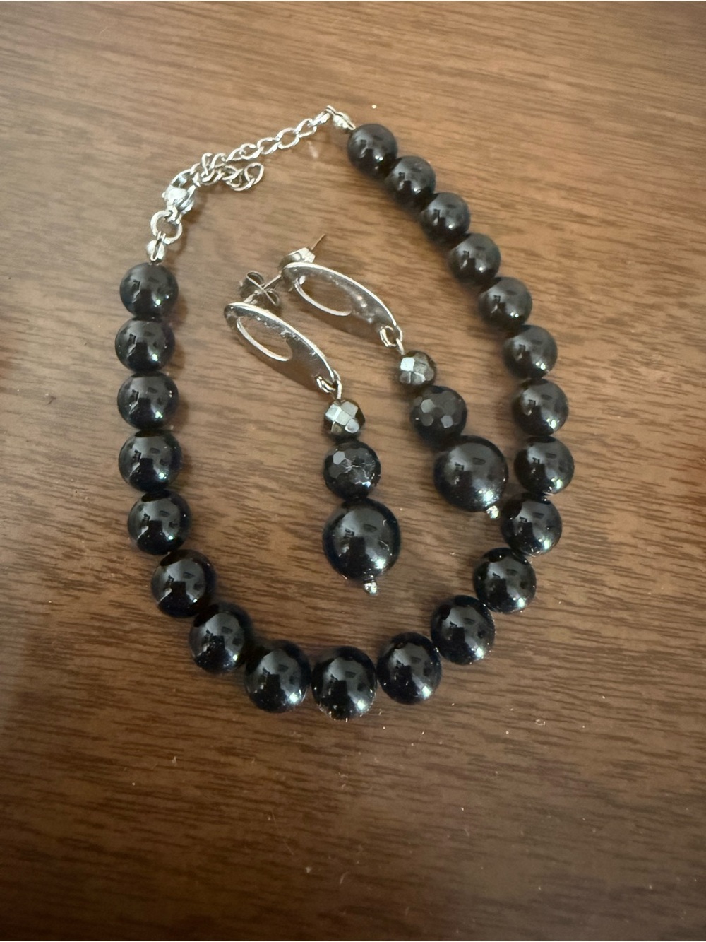 Black Beaded bracelet and Drop Earrings Set - Classic Women’s Jewelry